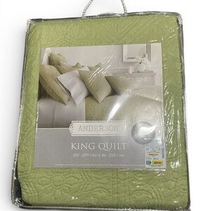 Green King Quilt
